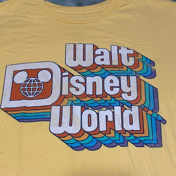 Women's XL Disney Yellow Graphic Tee - Picture 1 of 3